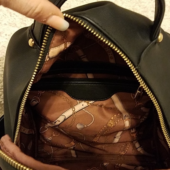 Fashion Backpack - Picture 3 of 5